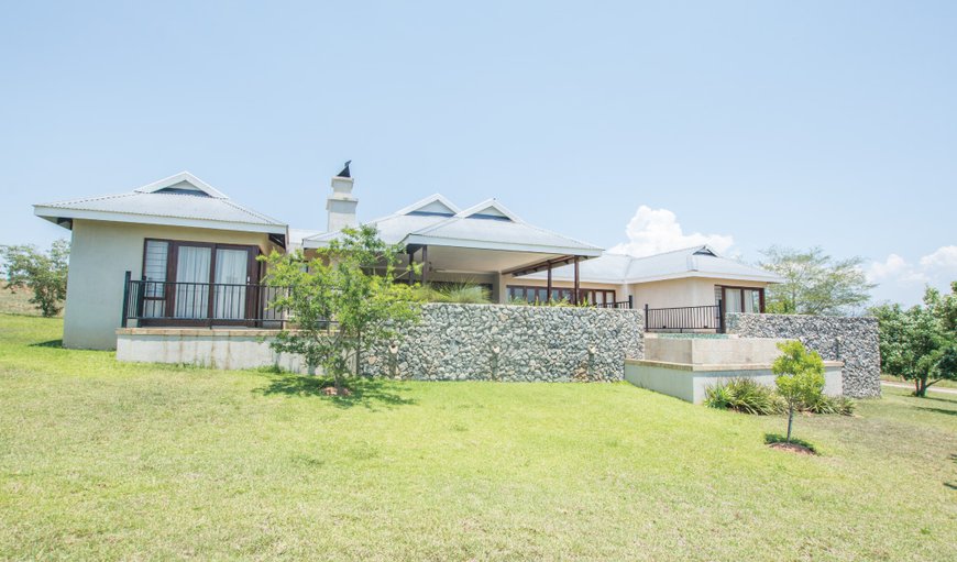 HoyoHoyo Hazyview Villas offers gorgeous holiday accommodation in Mpumalanga.