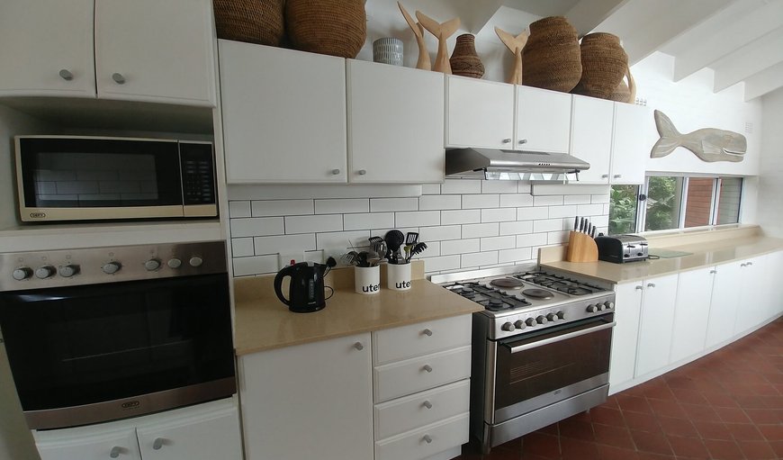 The kitchen is well equipped with dishwasher, double eye-level oven, microwave, fridge freezer and all cutlery and crockery. The kitchen is well equipped with dishwasher, double eye-level oven, microwave, fridge freezer and all cutlery and crockery.