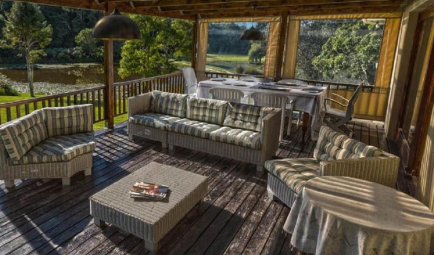 Loerie Cottage: Loerie Cottage - Deck