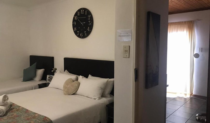 Room 5: Bed