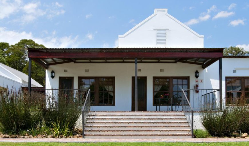 Rooms situated in our beautiful gardens nestled amongst the old oaks trees with views of the spectacular Hottentots-Holland Mountains. Rooms situated in our beautiful gardens nestled amongst the old oaks trees with views of the spectacular Hottentots-Holland Mountains.
