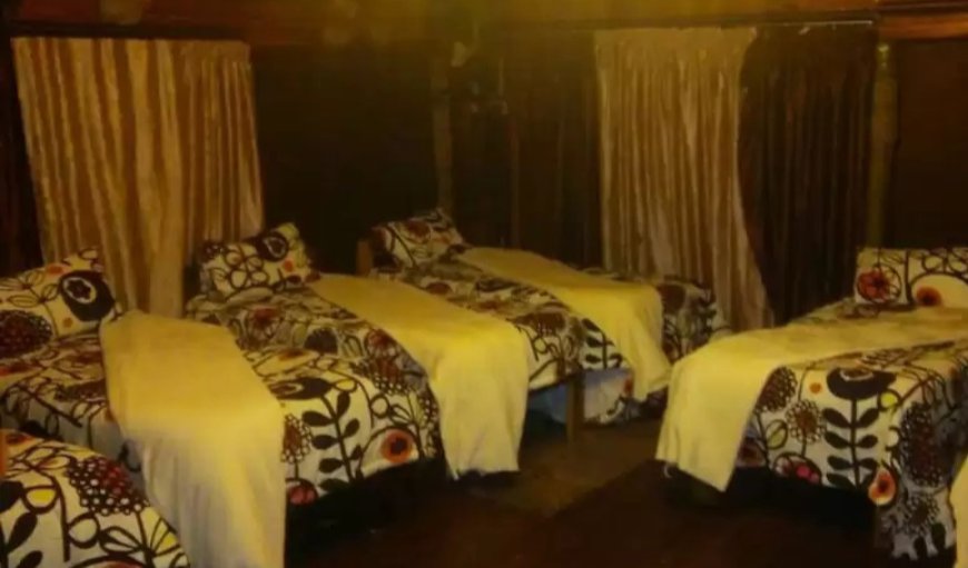 Room 7: 3-Room Family Unit (4 pax): Room 8: Lapa Backpackers style (6 pax)