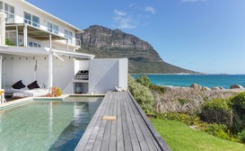 Llandudno Waters Edge Bungalow image