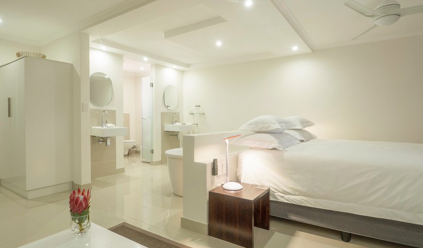 TheBloem Suite Four - There is a full size bathroom that has a free standing bath overlooking the lagoon. TheBloem Suite Four - There is a full size bathroom that has a free standing bath overlooking the lagoon.