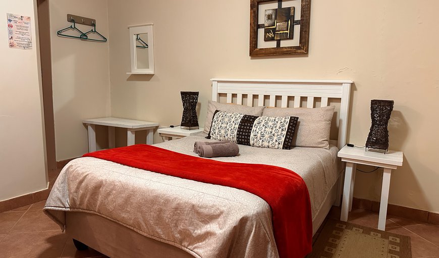 Econo studio with bath: Comfort Studio Room with Bath