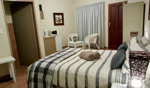 Comfort studio with shower: Economy Studio with Shower