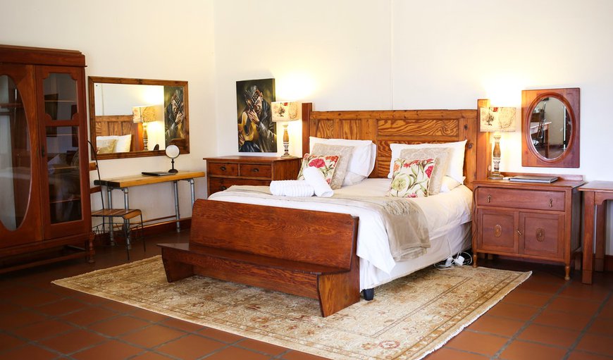 Luxury suite 2 Chardonnay - Non smoking: Luxury suite 2 Chardonnay - Non smoking - Bedroom with a king size bed