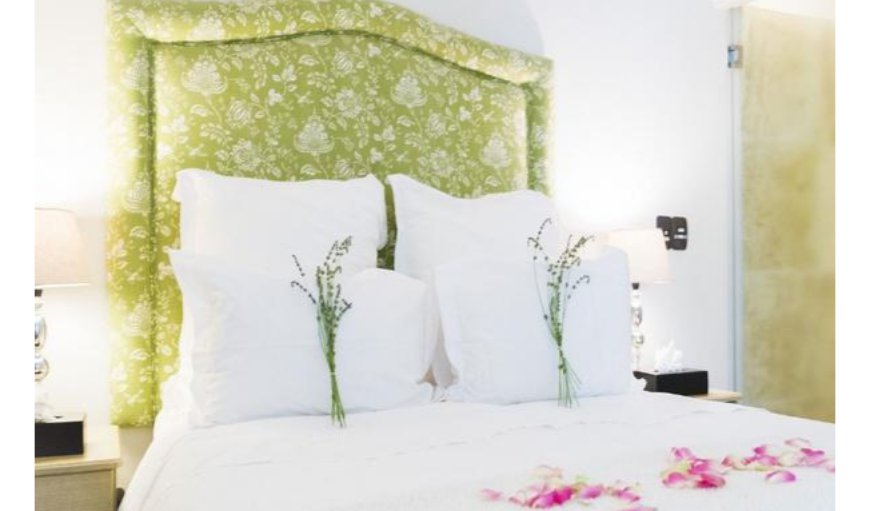 Luxury La Cotte Suite: La Cotte Suite Bedroom