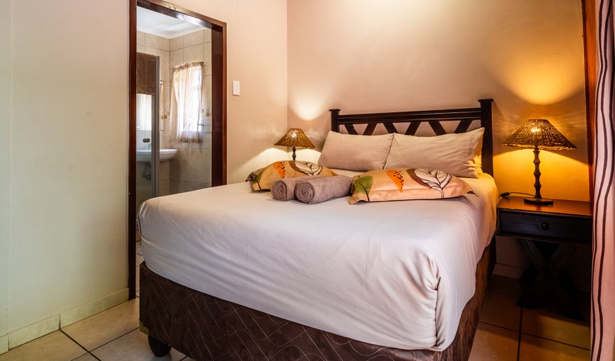4 Sleeper Flat B (First floor - shower): Bedroom