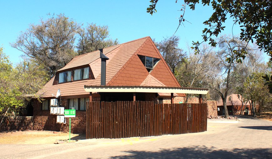 6 Sleeper Mountain Cabin 3* (Duplex): Exterior