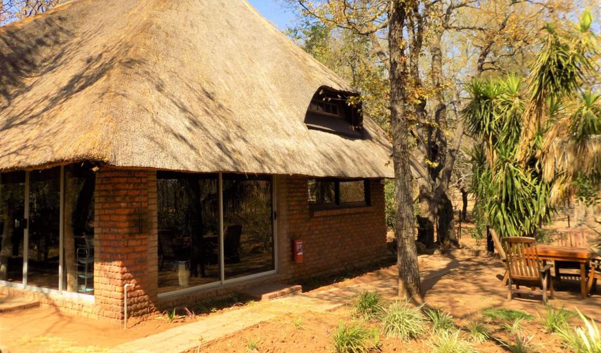 Family Cottage: Family Cottage - Exterior