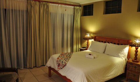 Double Rooms: Room 4