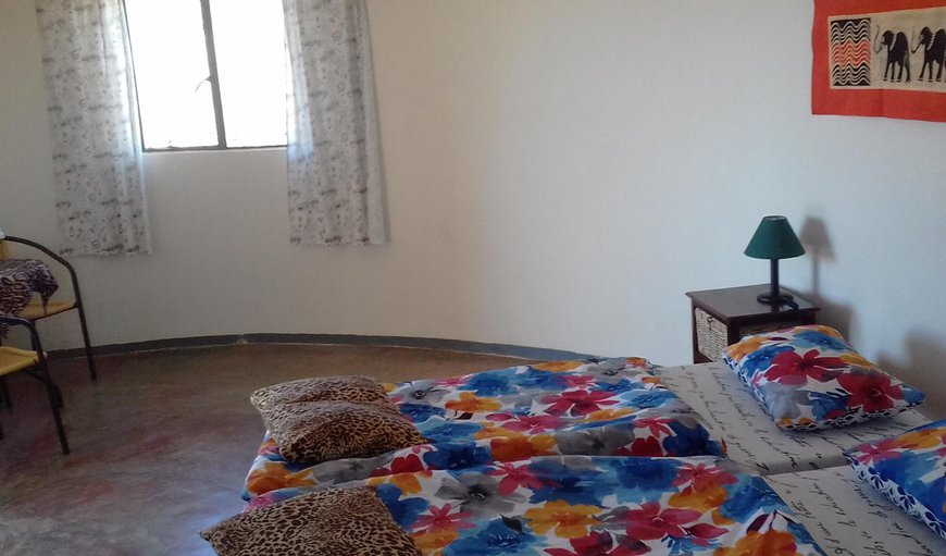 bungalow: Bedroom with 2 Single Beds