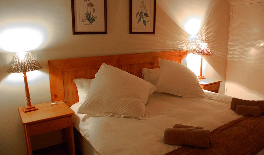 Plumbago Cottage: Bedroom