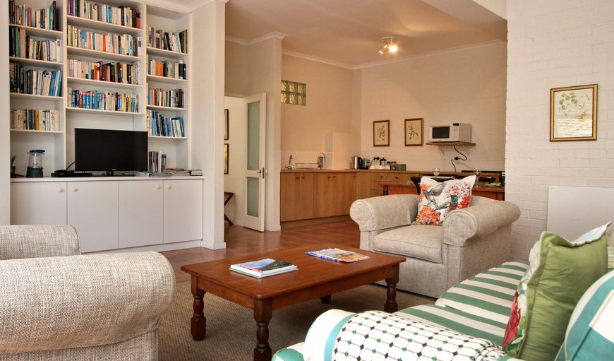 Watsonia : One bedroomed apartment: Watsonia Living room looking towards kitchenette area