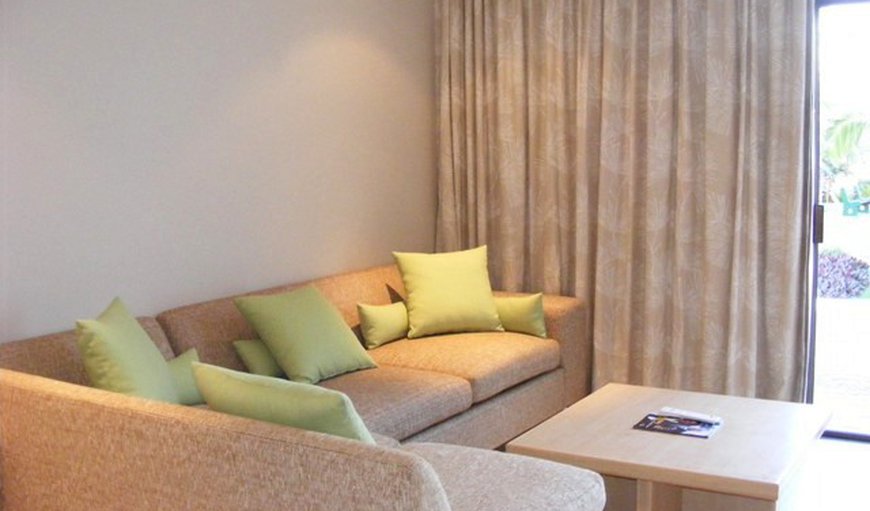 1 Bedroom Self Catering Apartment : Lounge