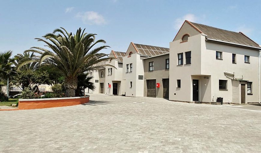 Double Storey: Double Storey units