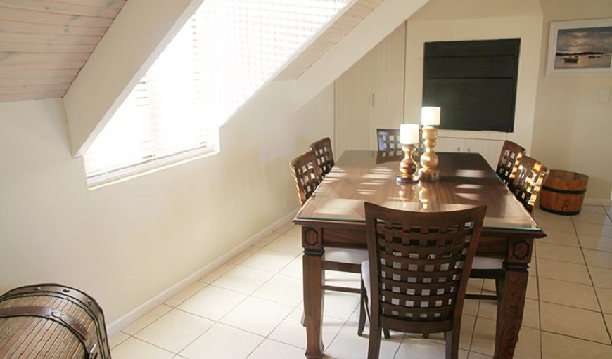 Humpback Whale: Humpback Whale Apartment - Dining Area