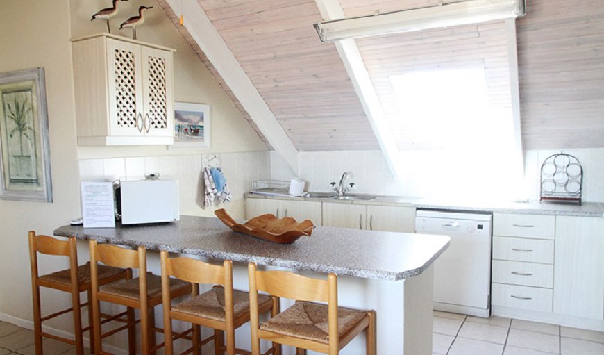 Humpback Whale: Humpback Whale Apartment - Dining Area