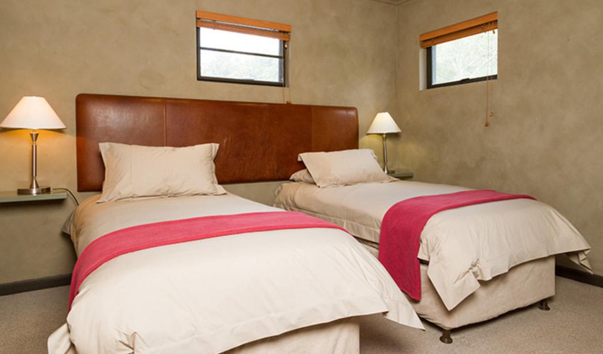 4 Bedroom Villa: 4 Bedroom Villa - Bedroom with twin singles