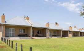Newlands Country Lodge image