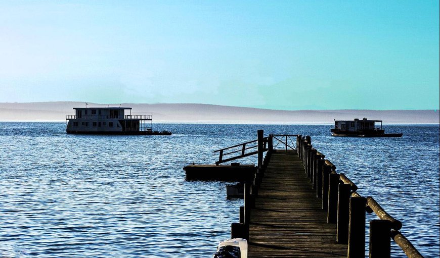 Jetty to boats