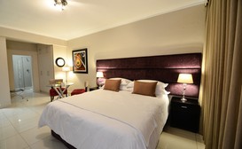 Vredenburg Boutique Lodge image