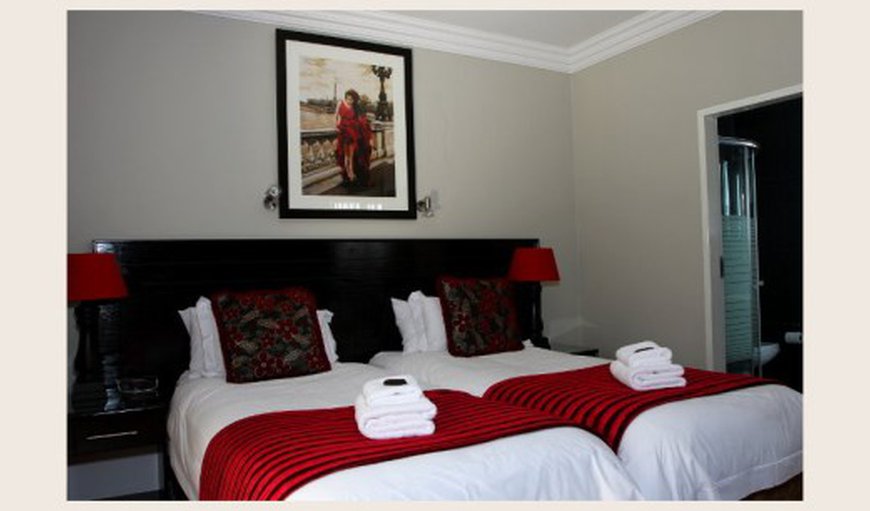 Room 7 (luxury self-catering room): Room 7