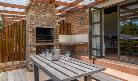 Three Bedroom Chalet with Patio: Three Bedroom Chalet with Patio