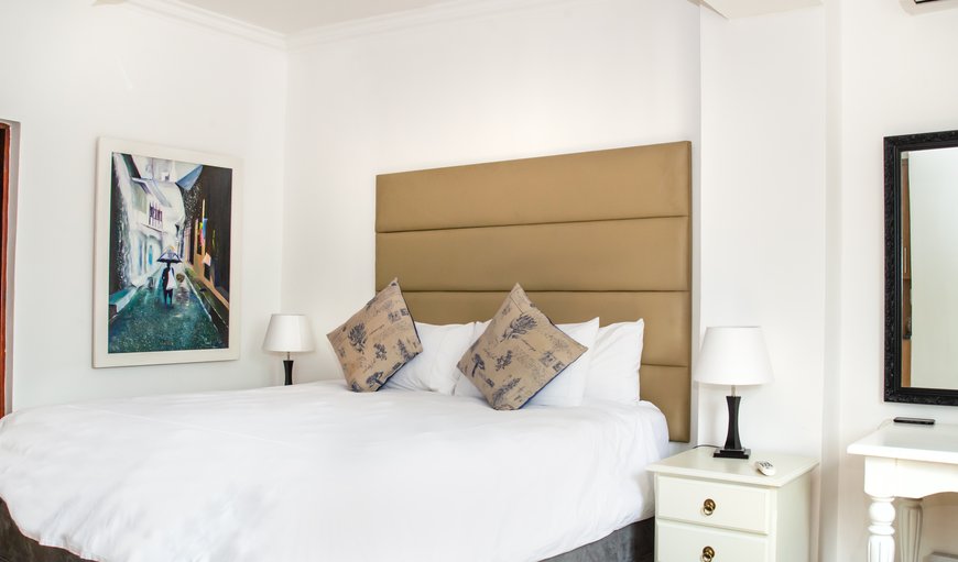 Luxury Suite: Luxury Suite King Bed