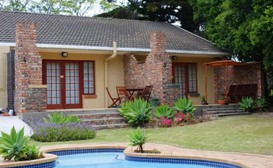 African Aquila Guest Lodge image