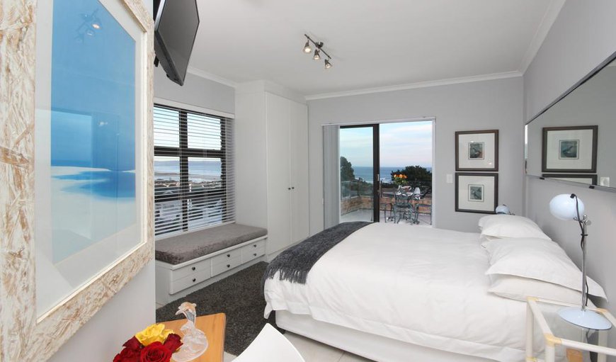 The Sea Shepherd Room has a Queen-sized bed. The room is ideal for relaxation and offers a spacious balcony The Sea Shepherd Room has a Queen-sized bed. The room is ideal for relaxation and offers a spacious balcony