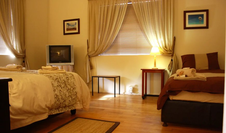 2 Bedroom Self Catering Unit: 2 Bedroom Self Catering Unit - Both bedrooms are furnished with a double bed and a single bed.