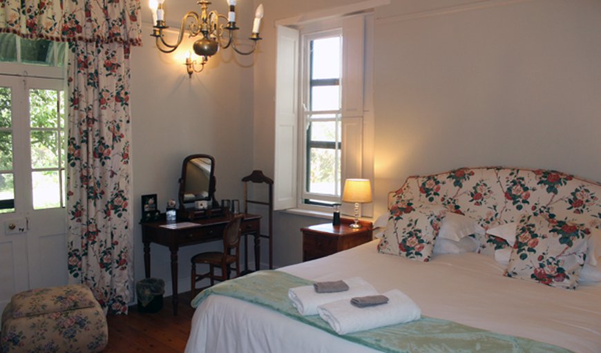 Barry House exclusively yours: George & Philippa en-suite. Sleeps 3
