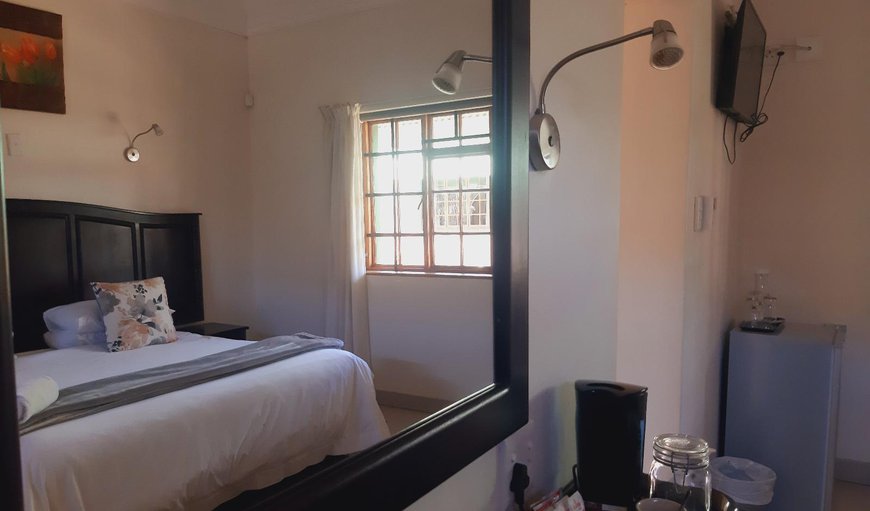 Standard Twin Rooms: The Bedroom