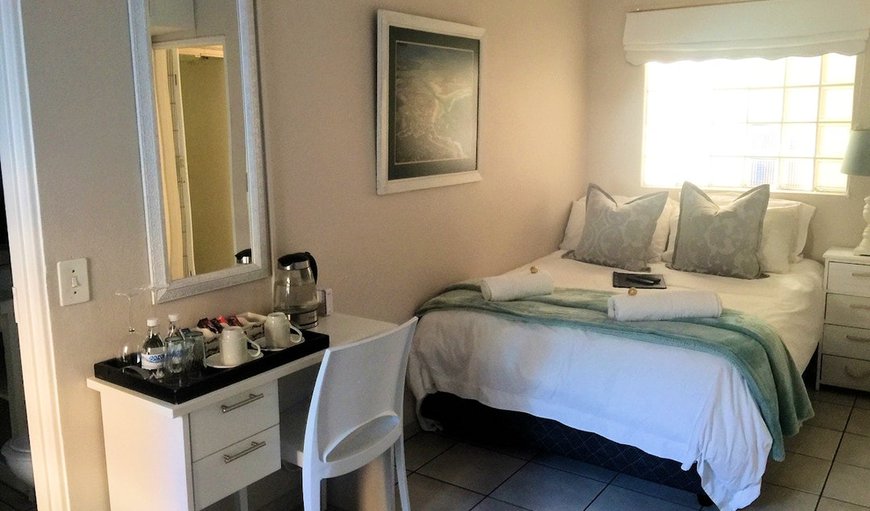 Cape Town Suite: Cape Town Suite - Bedroom with a double bed