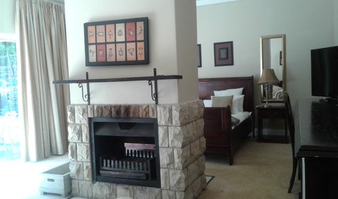 The Silver Birch Suite: Fireplace
