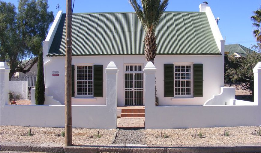 Welcome to Pepper Tree Cottage. in Beaufort West, Western Cape, South Africa