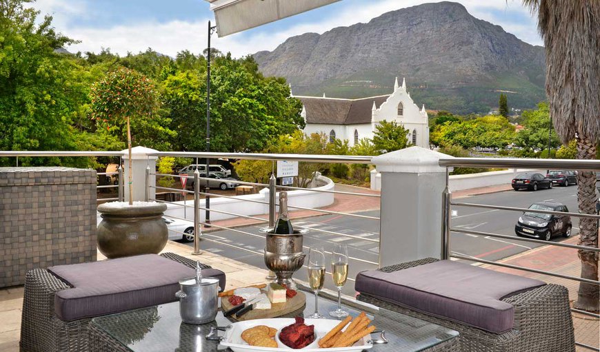 Welcome to Le Petit Bijou Boutique Apartments in Franschhoek, Western Cape, South Africa