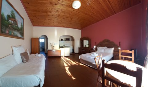 Unit No 3: #3 OPEN PLAN PHOTO 1
