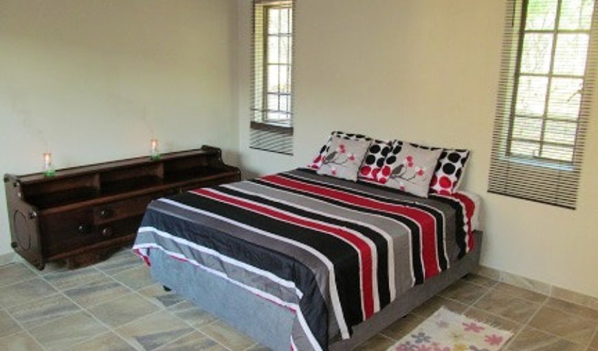 Njala Lodge: Bedroom with Double Bed