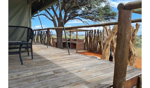 King Safari Tent 5: Balcony