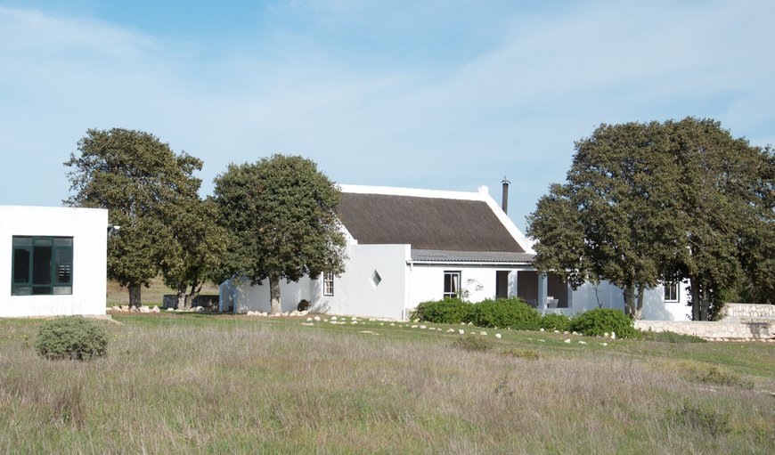 De Mond Cottage: View from entrance