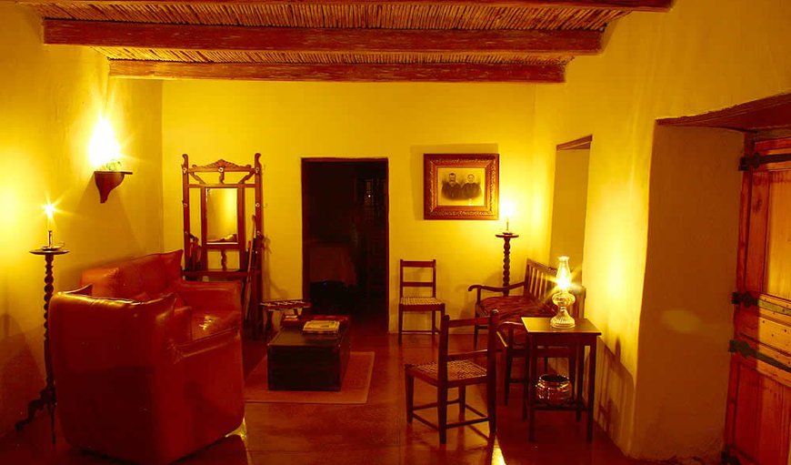 Self Catering - Farmhouse: Living room