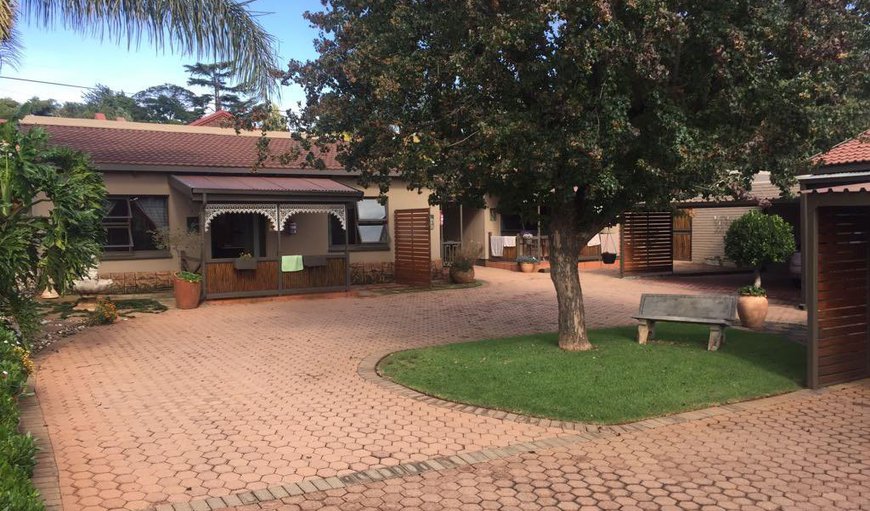 Welcome to Golden Crest Guesthouse in Roodepoort, Gauteng, South Africa