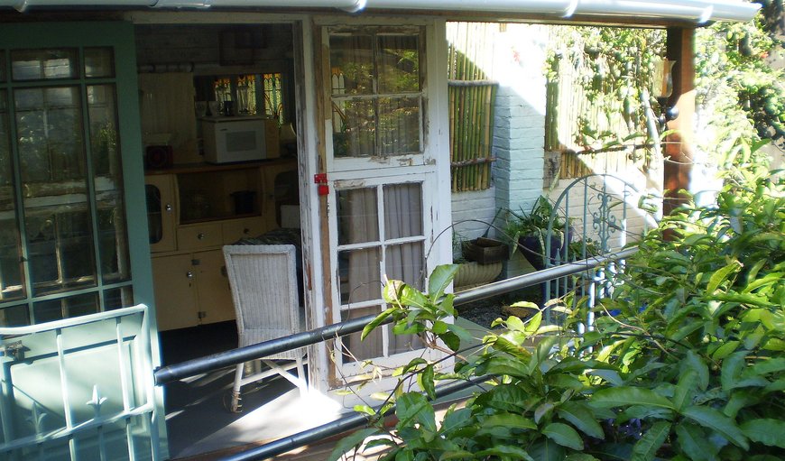 Die Oue Kombuis..... separate kitchen for the Pilot's Room With Deck in Nahoon, East London, Eastern Cape, South Africa