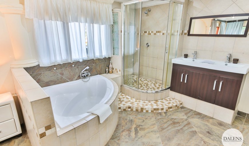Coner bath and shower