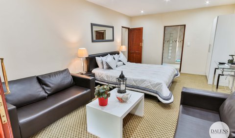 Luxury Apartment Four 52 M2: Bedroom one