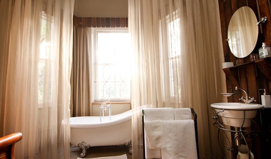 Double En-suite Room: Bathroom - Double En-suite Room