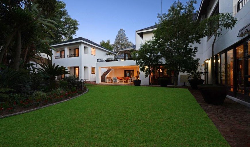Welcome to Hyde Park Villas in Sandton, Johannesburg (Joburg), Gauteng, South Africa
